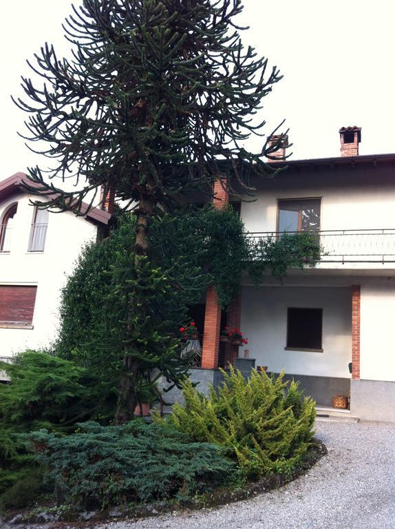 La Casa Creativa Bed and Breakfast Lomnago Habitación foto