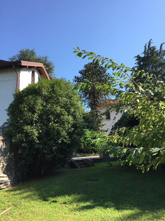 La Casa Creativa Bed and Breakfast Lomnago Exterior foto